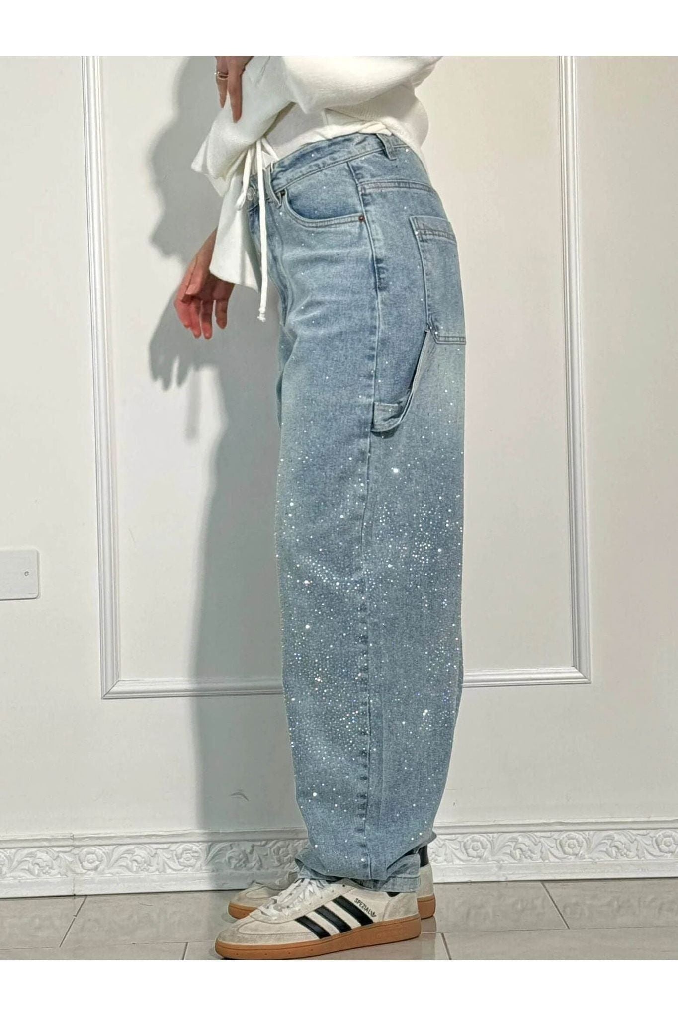 Celeste – Rhinestone Wide-Leg Jeans